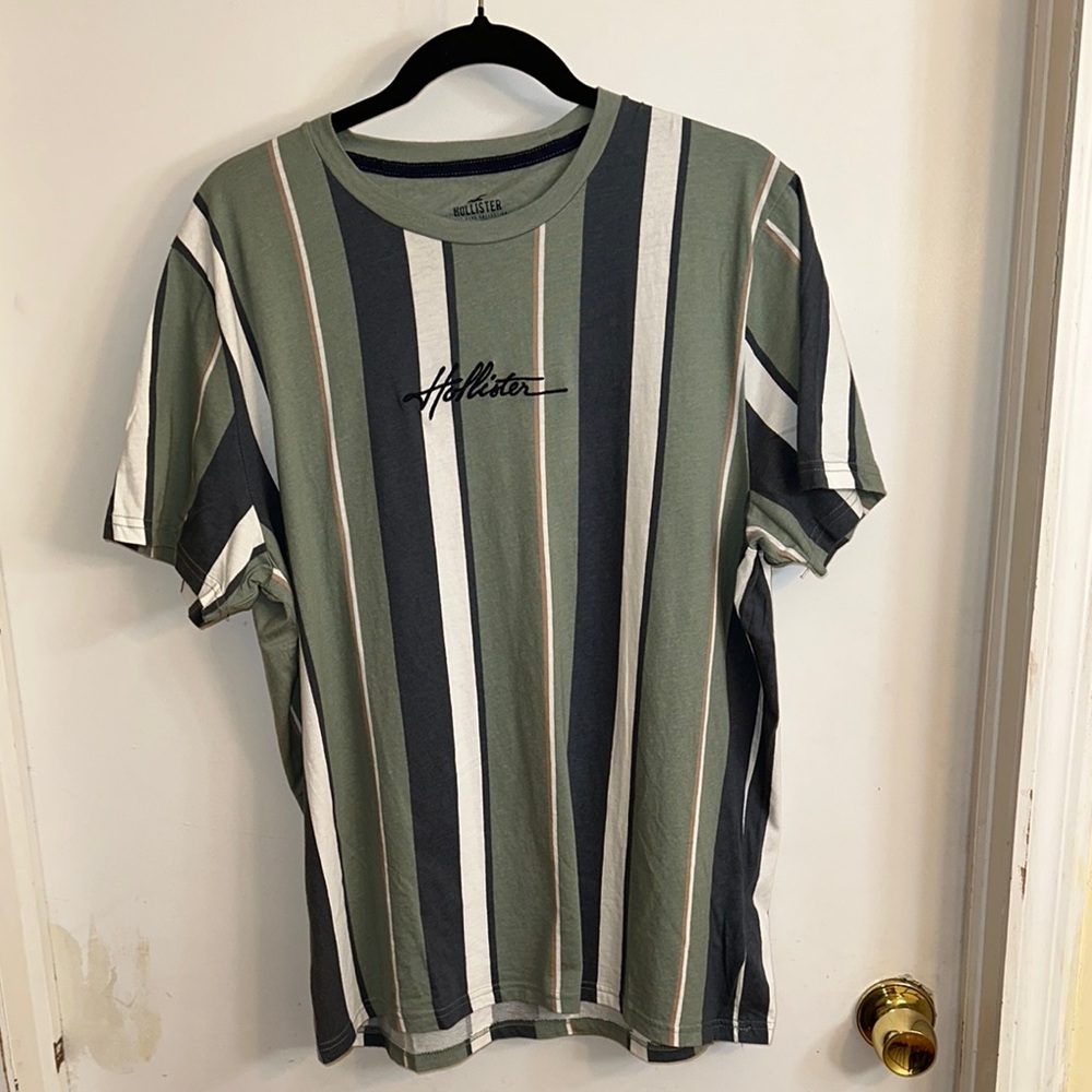*NEW* Hollister Men's Green Striped Shirt